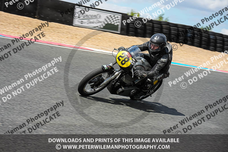 enduro digital images;event digital images;eventdigitalimages;mallory park;mallory park photographs;mallory park trackday;mallory park trackday photographs;no limits trackdays;peter wileman photography;racing digital images;trackday digital images;trackday photos